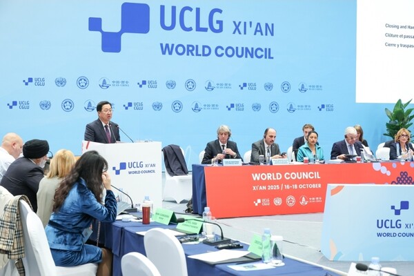 “세계를 이끄는 대전” 이장우 시장 UCLG 세계 회장 공식 취임[사진=대전시]